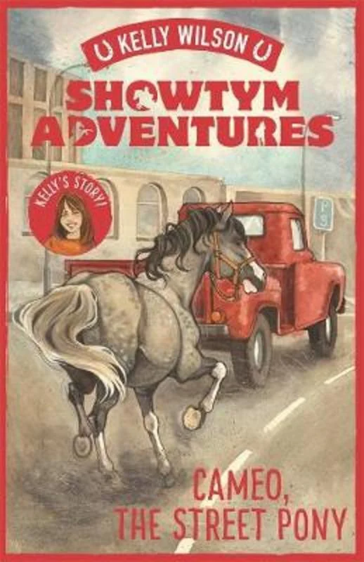 - ​​Christmas pet Christmas clothingShowtym Adventures 2: Cameo, the Street Pony