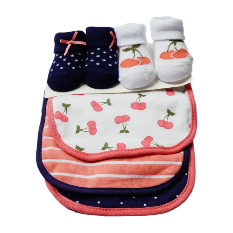 - Pet stroller can be taken on the planeBABY BIB 3PC PACK WITH 2 PAIR BOOTIES MDW-23 CHI 56186 - Pet stroller can be taken on the planeBABY BIB 3PC PACK WITH 2 PAIR BOOTIES MDW-23 CHI 56186