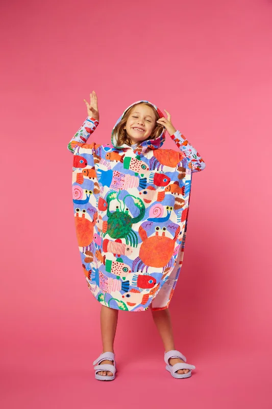  -Splash-proof food bowl AND Anti-choking slow food bowlFishy Kids Swim Poncho
