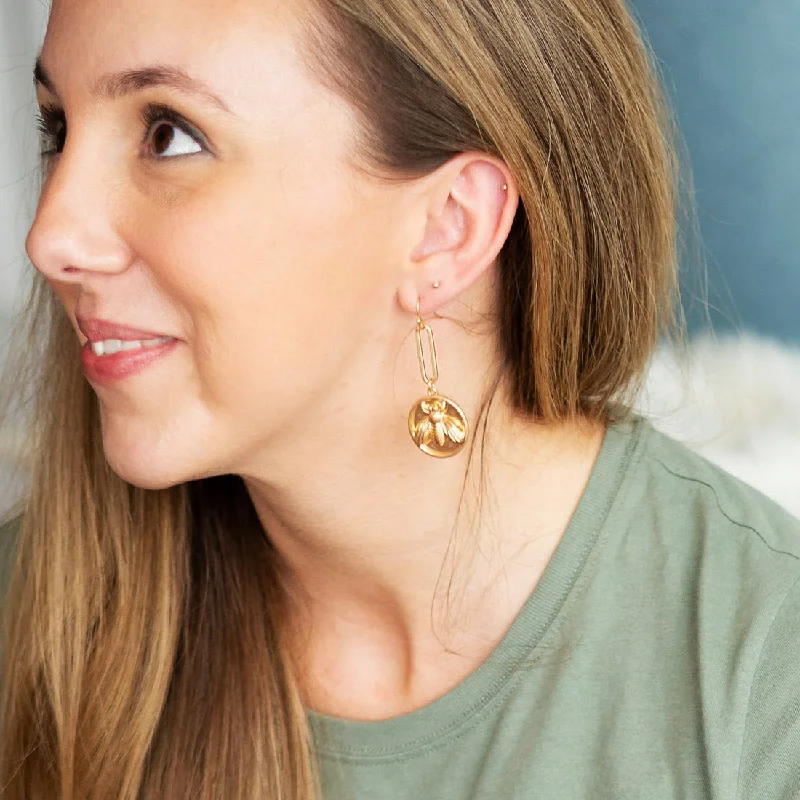  -Anti-scratch sofa protective coverBee Kind Earrings