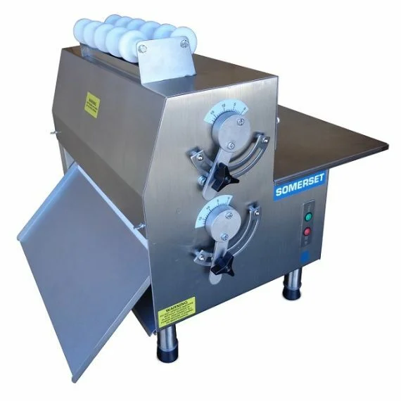 - Air box TSA certified check-inSomerset Double Pass Dough Roller - Up to 20" or 51cm Ø - Air box TSA certified check-inSomerset Double Pass Dough Roller - Up to 20" or 51cm Ø
