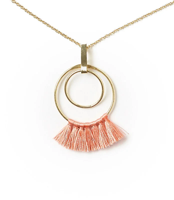  -Anti-scratch scratching board AND cat bed in oneDanu Necklace - Coral Hoop