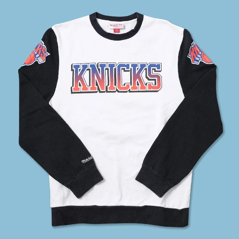 - Air box TSA certified check-inNew York Knicks Sweater Medium